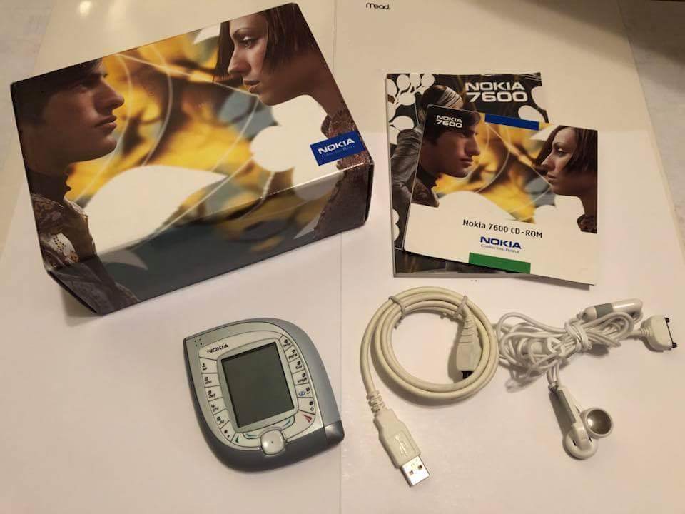 Nokia 7600